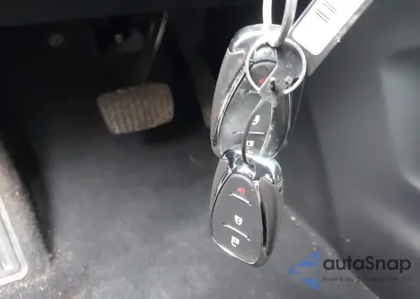 2019 Chevrolet Equinox Ls z USA, uszkodzony, nr VIN 3GNAXHEV3KL347483